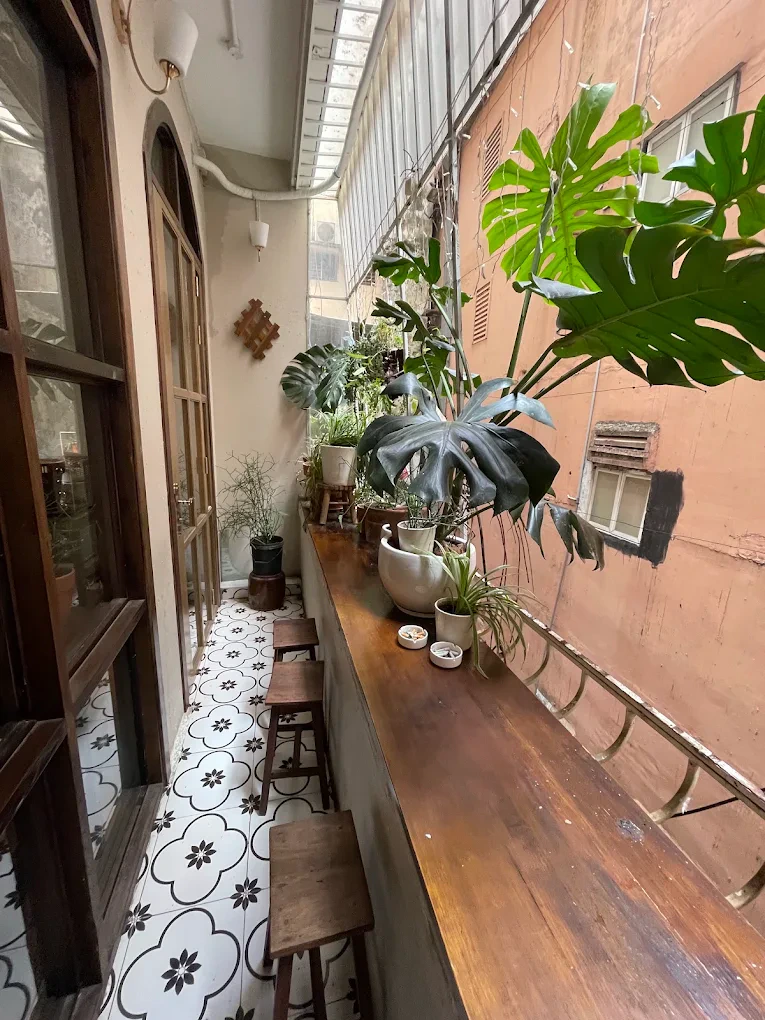 Room44 Caffe thumbnail 4