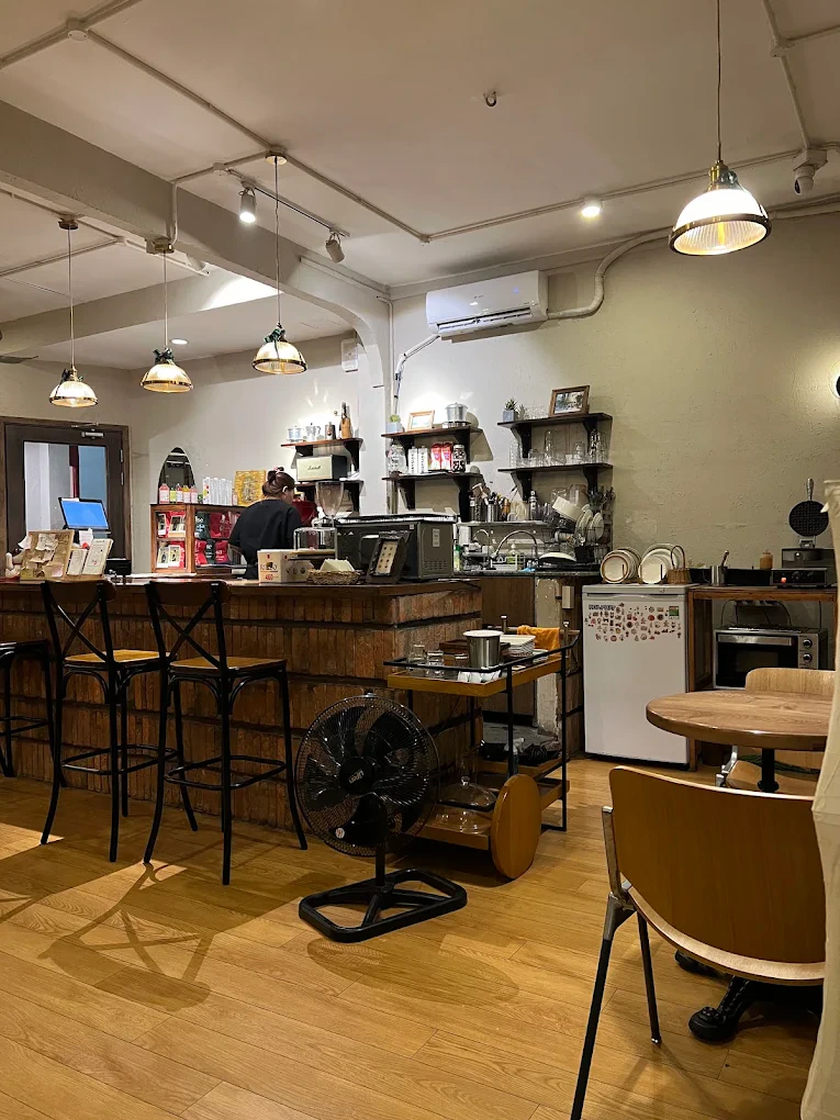 Room44 Caffe thumbnail 7