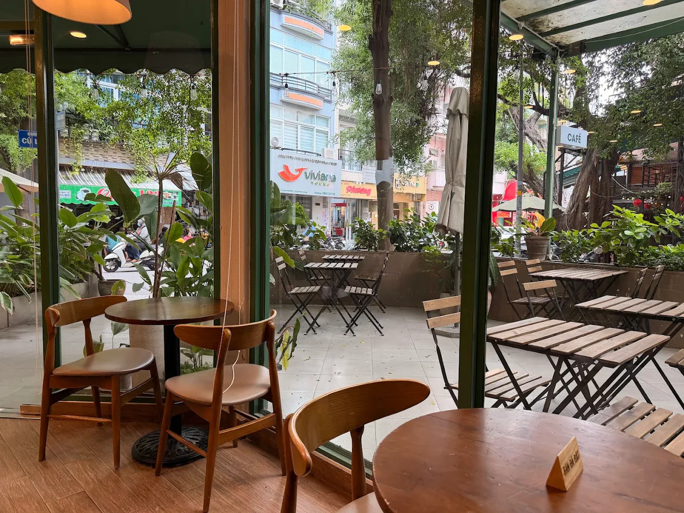 Café Lafam thumbnail 5